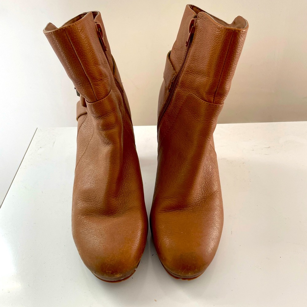 Nine West Booties - Size 7M in Tan